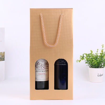 Kartonowe pudełka z winem, 2 butelki z winem